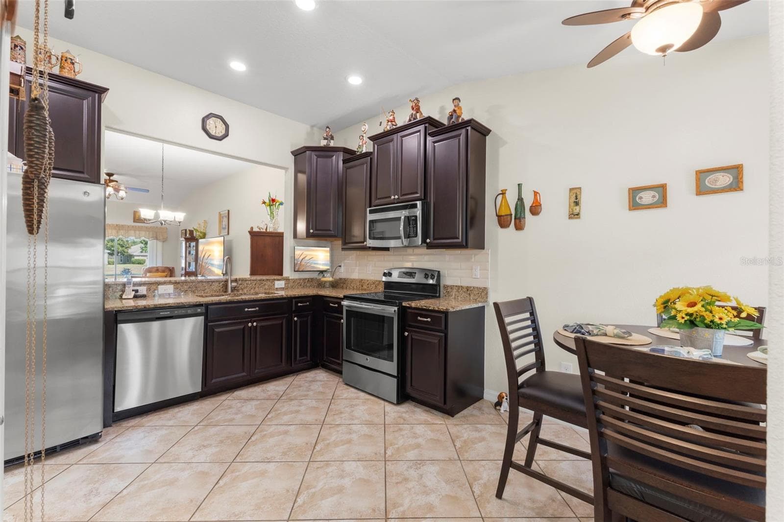 13627 Crest Lake Dr photo 5