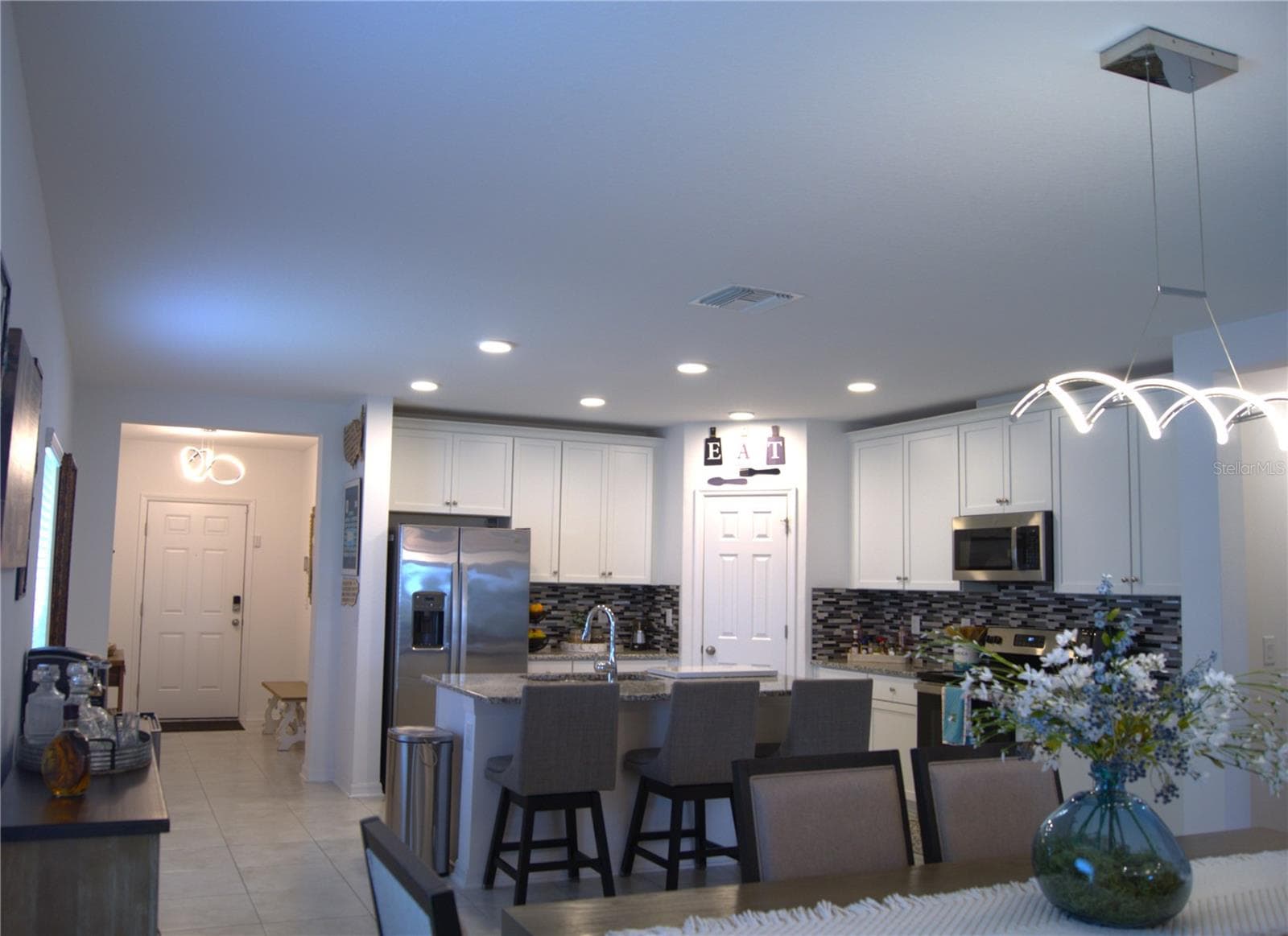 12407 Hilltop Farms Dr photo 5