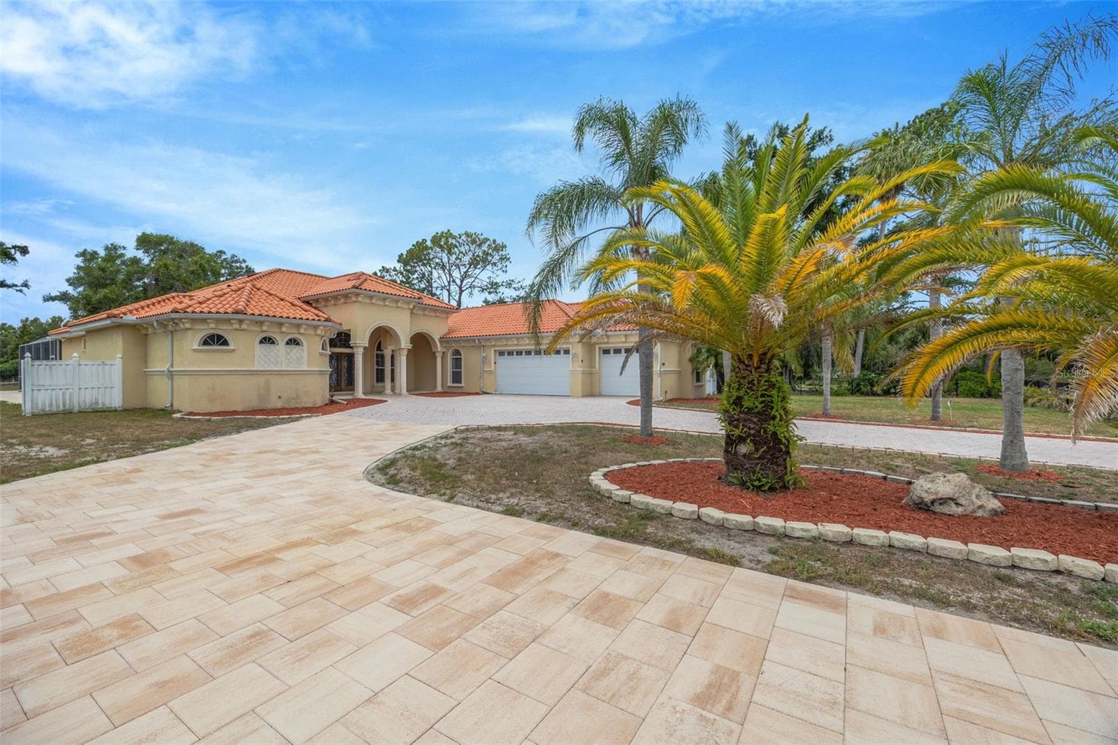 8610 Vivian Bass Way photo 4