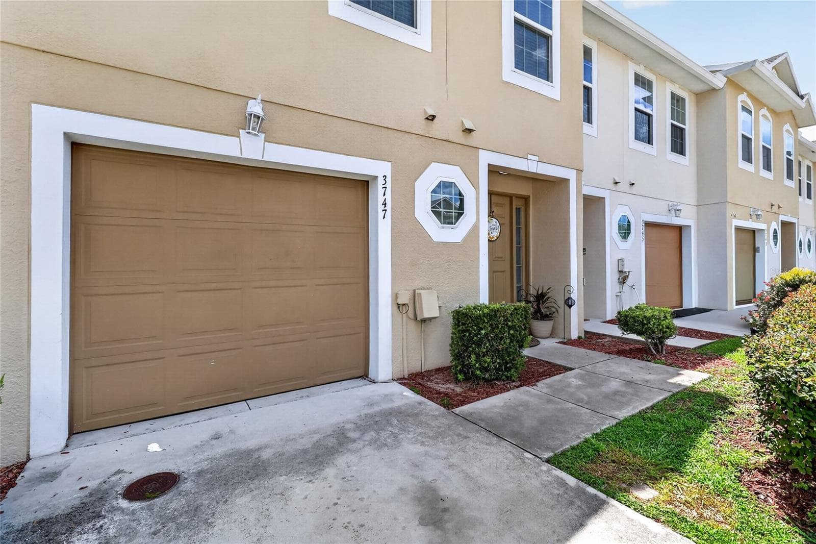 3747 Woodbury Hill Loop photo 4
