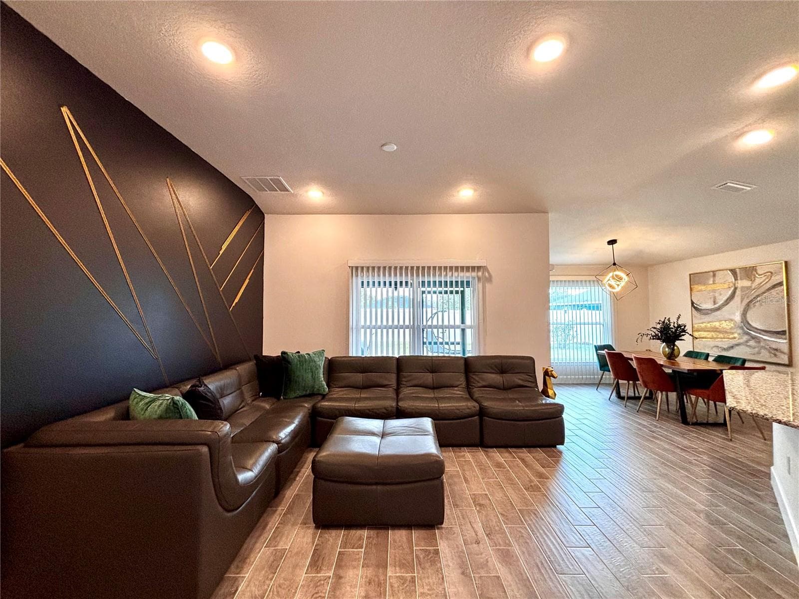 11801 Sunder Berry St photo 5