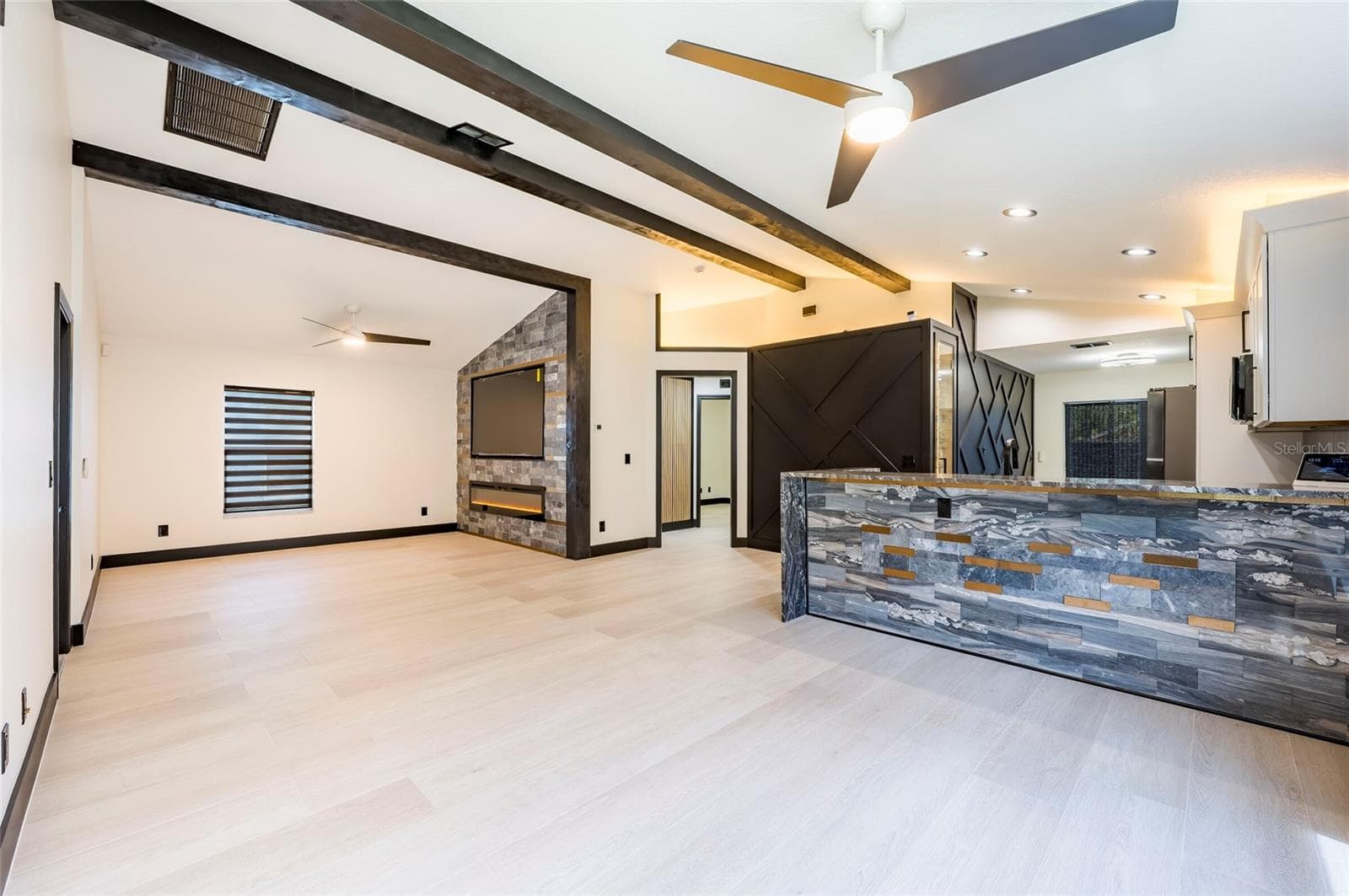 7522 Oxford Garden Cir photo 4