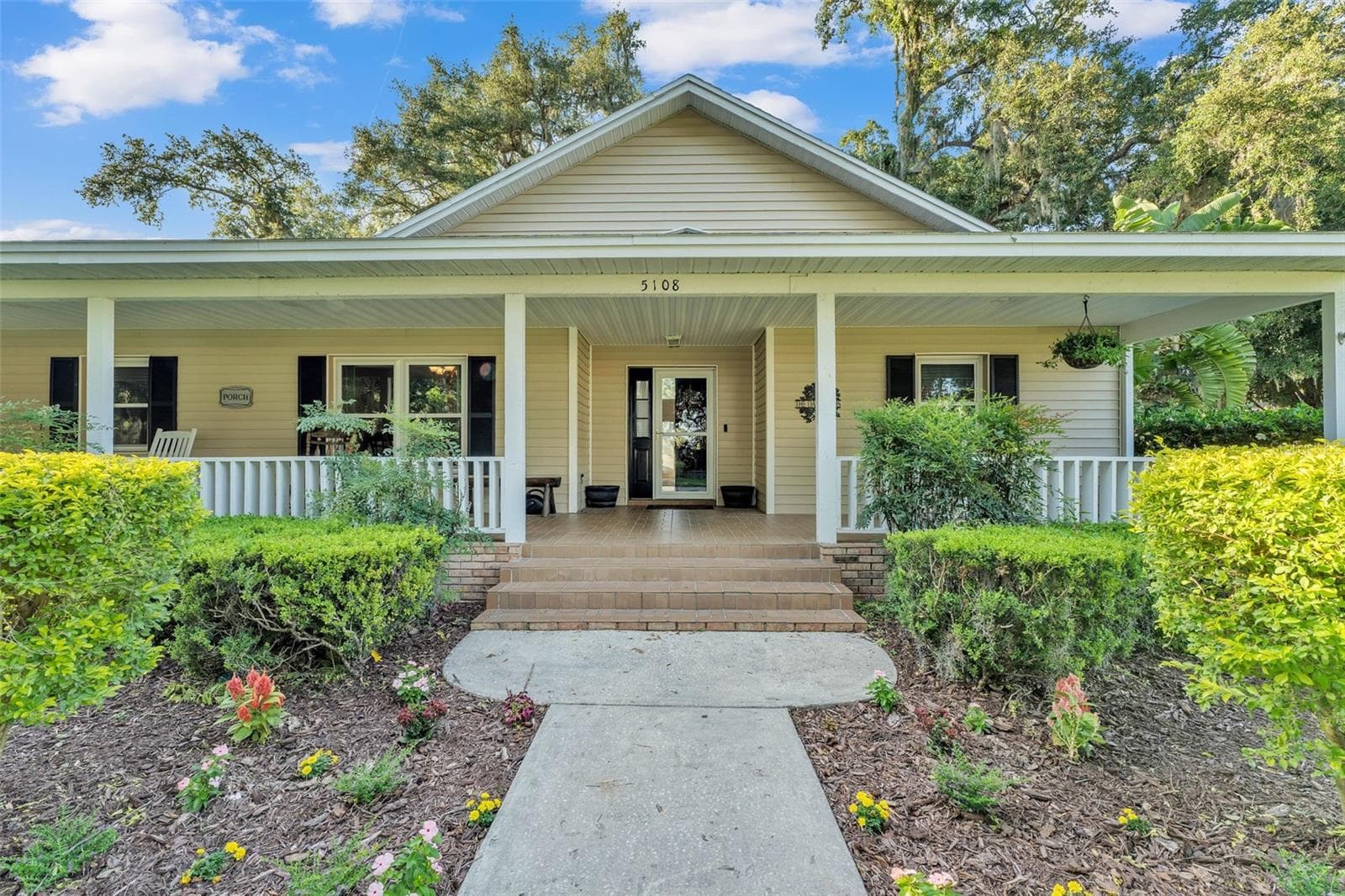 5108 Waterwood Dr photo 2