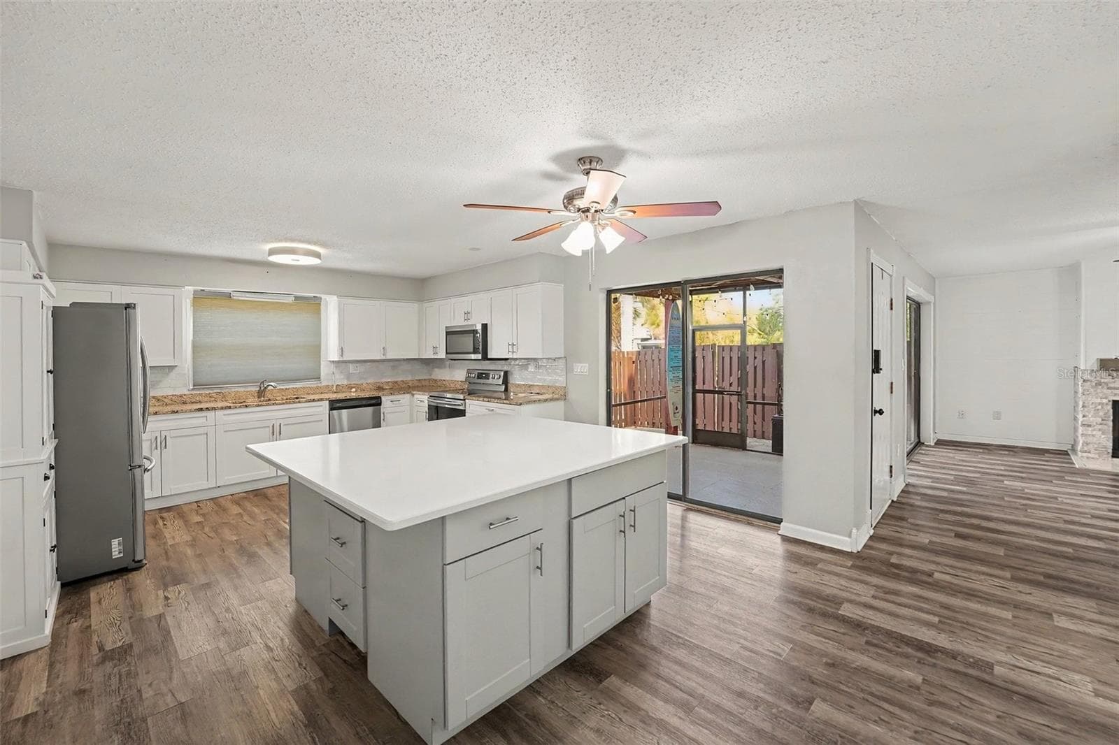 14521 Catalina Cir photo 5