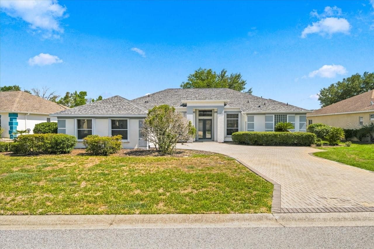 8402 Maybelle Dr photo 3