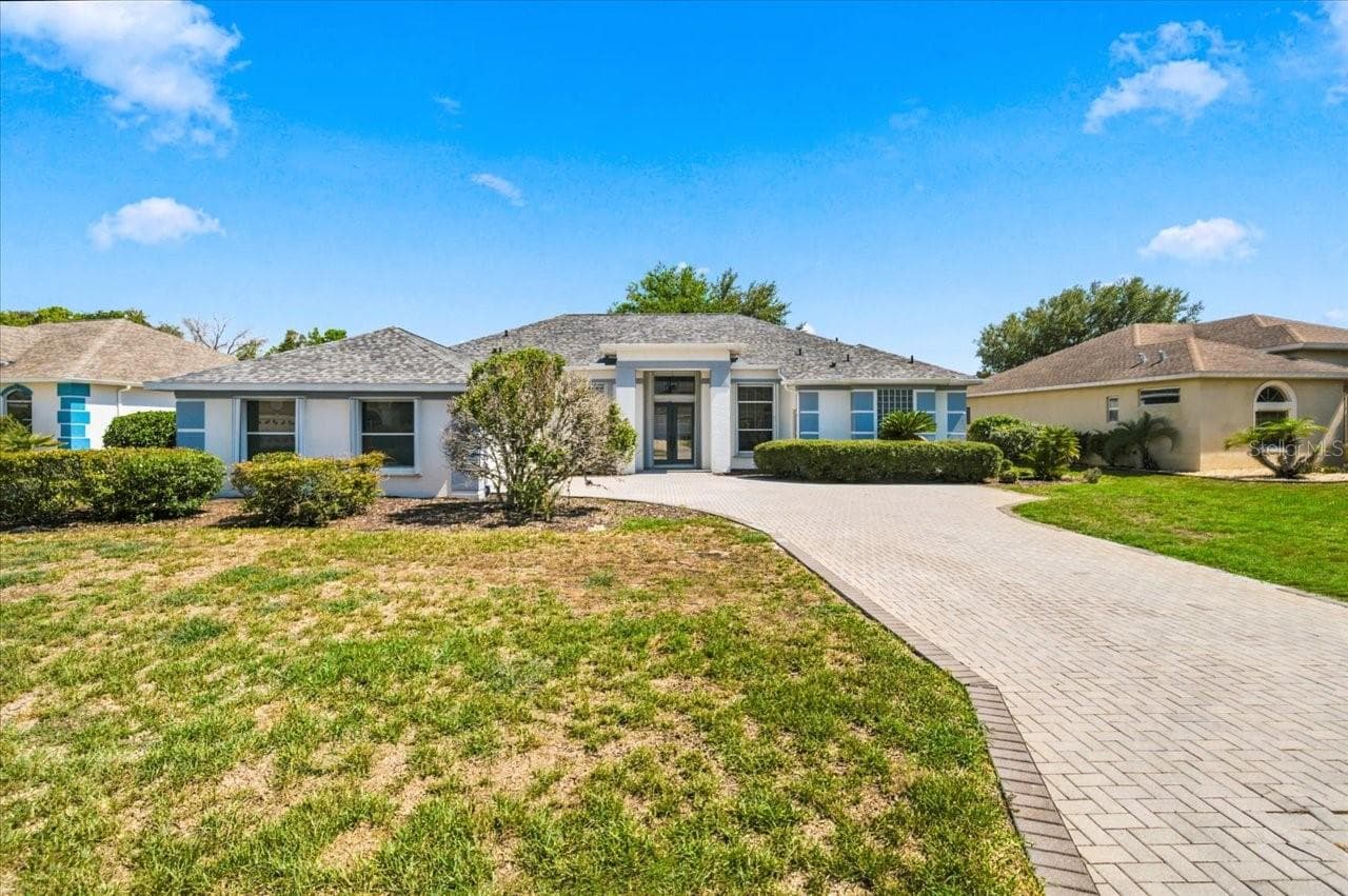 8402 Maybelle Dr photo 5