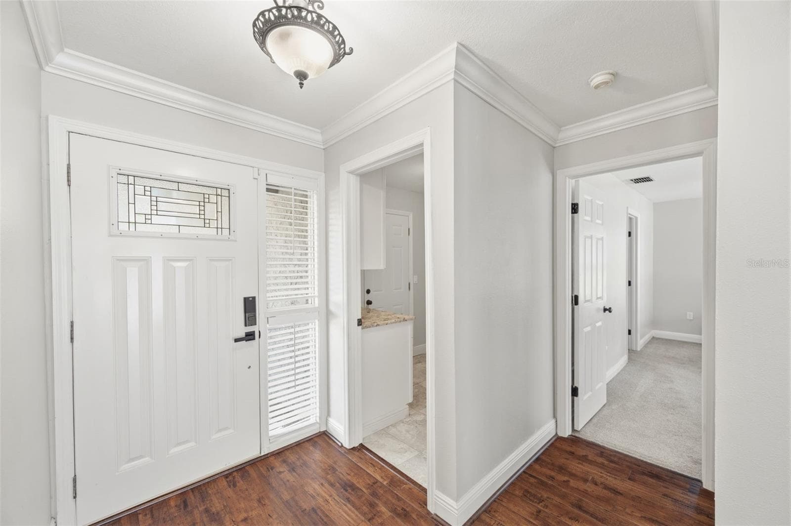 4712 Simcoe St photo 5