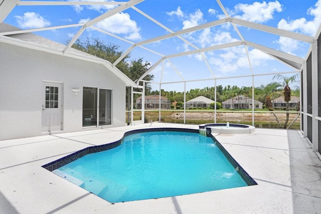 10227 Quails Landing Ave photo 4