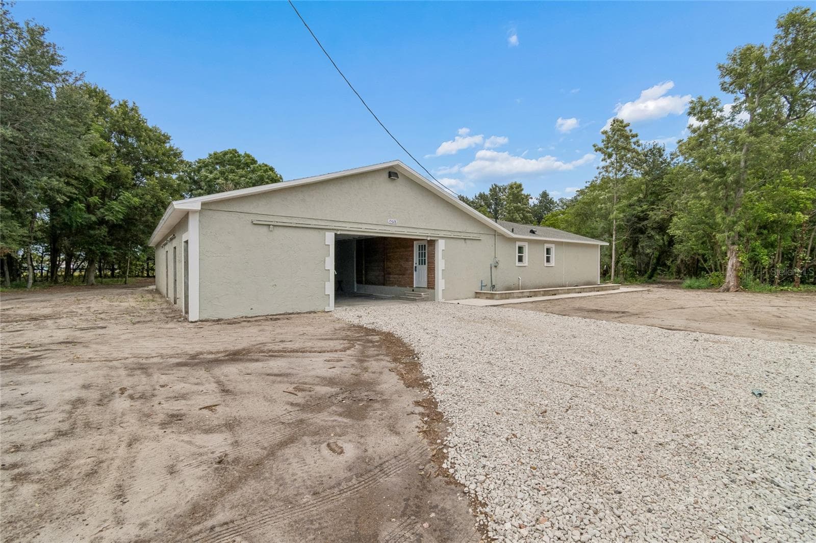 15628 Carlton Lake Rd photo 4