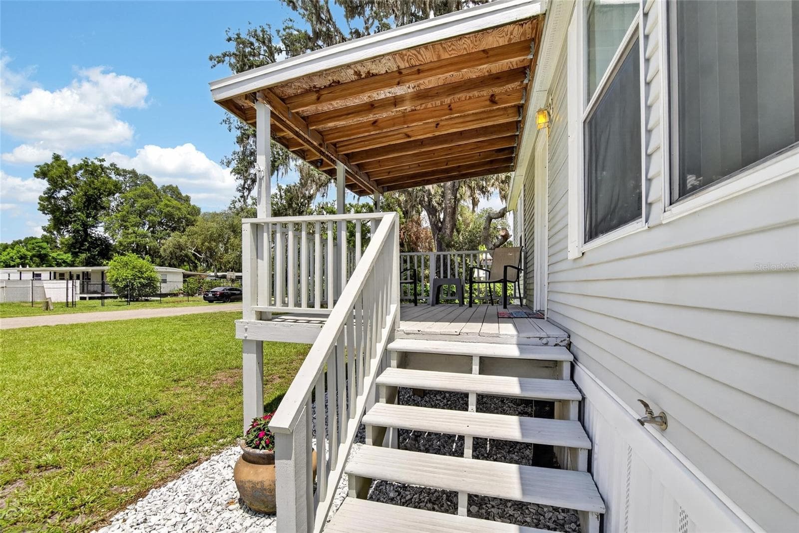 38310 Pear CT photo 5