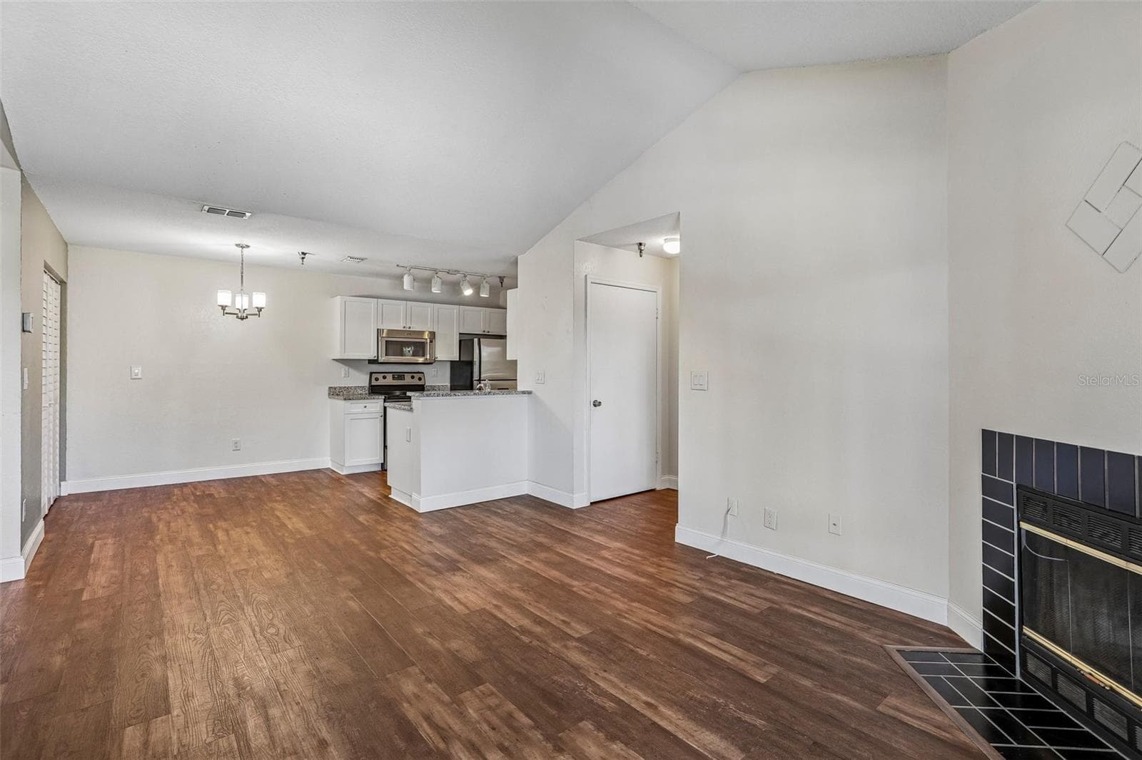 10263 Gandy Blvd N #406 photo 5