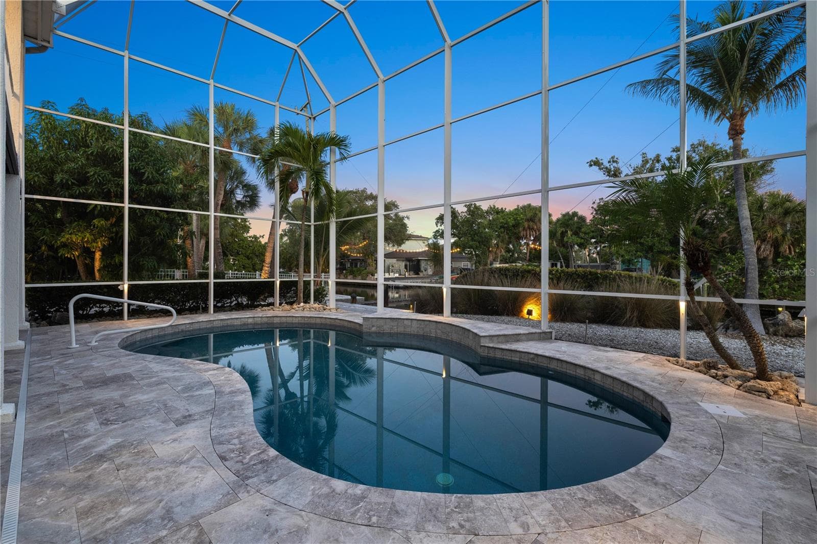 412 Treasure Boat Way photo 2