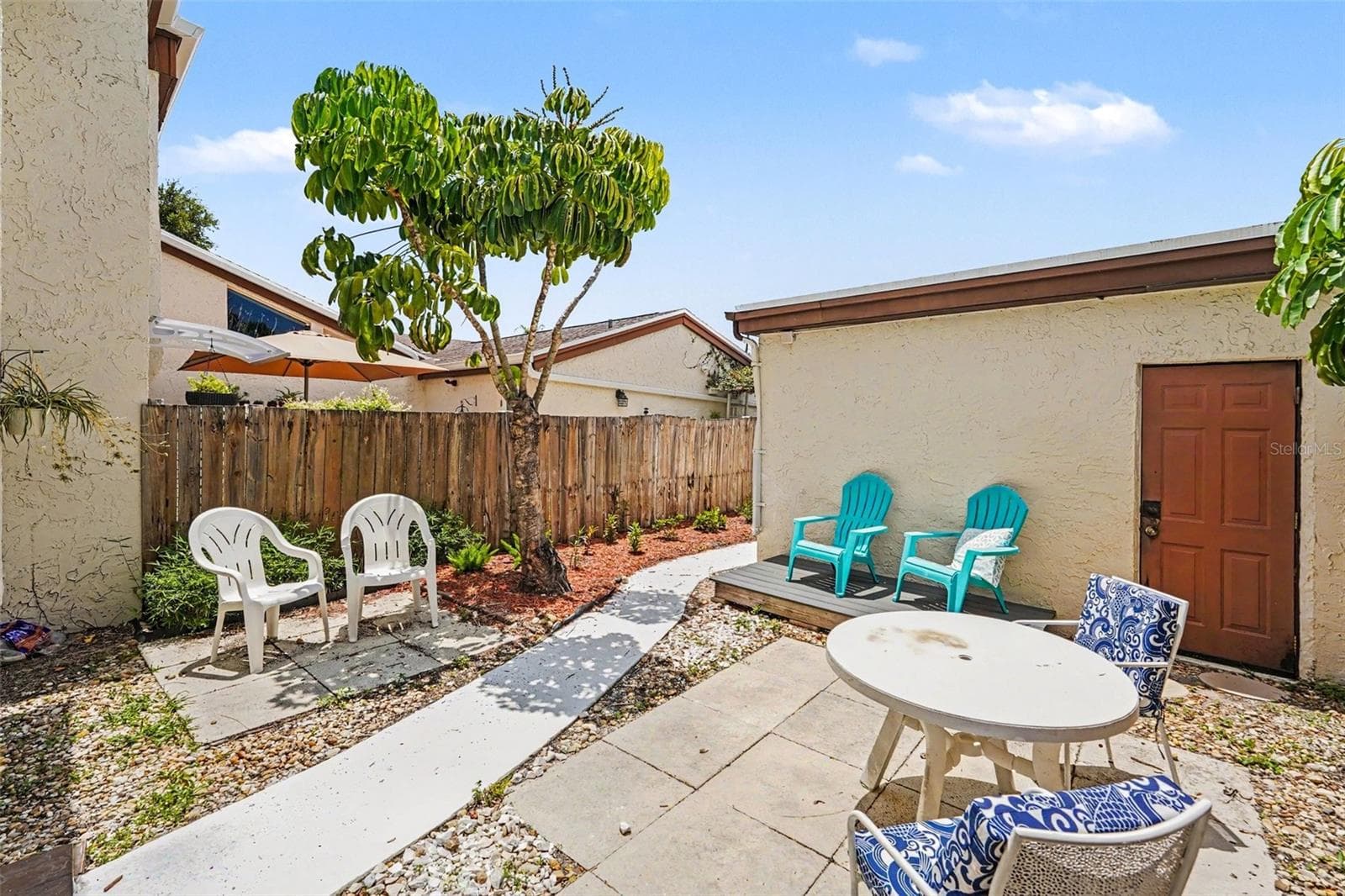 2095 Sunset Point Rd #1904 photo 3