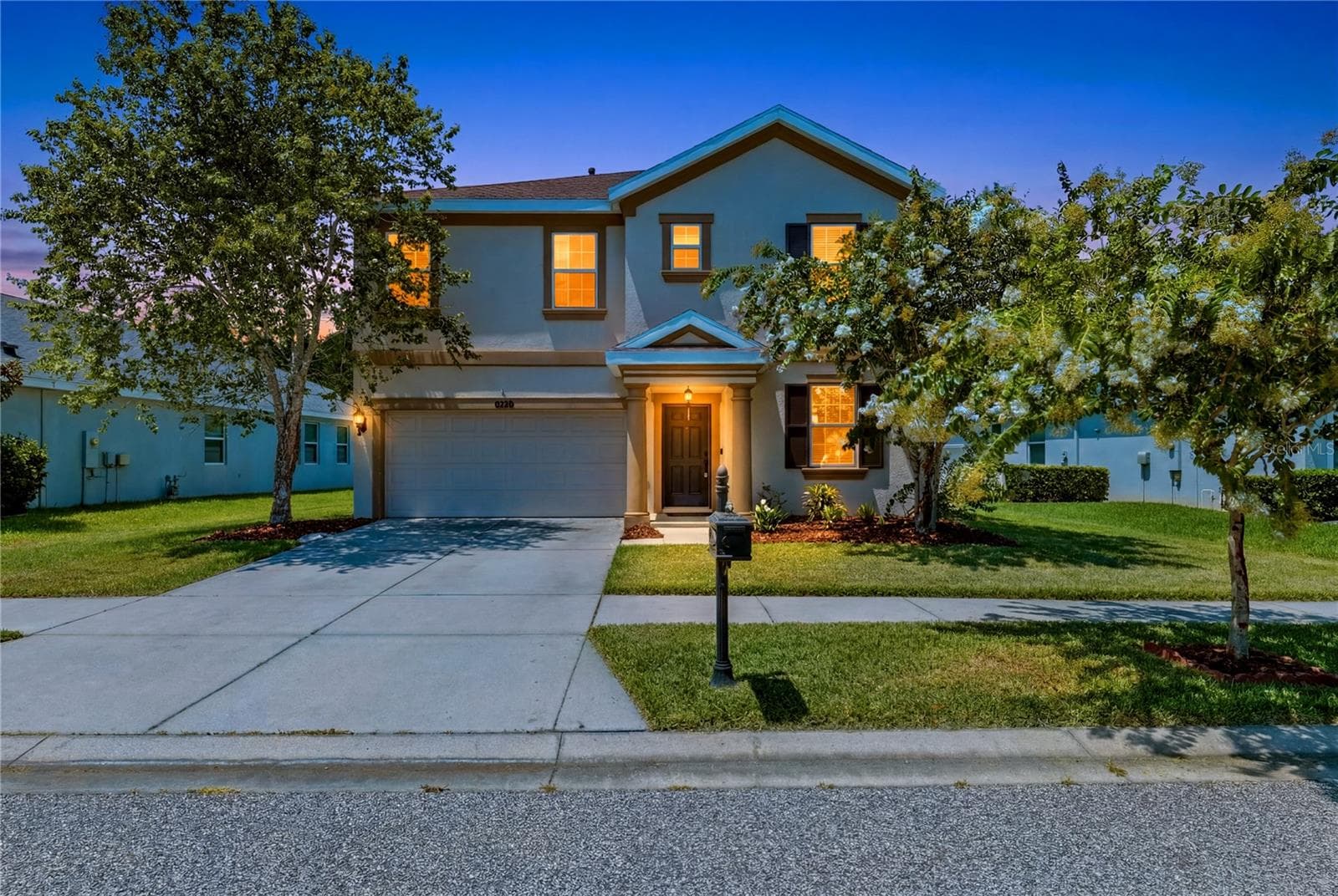 21439 Southern Charm Dr photo 2