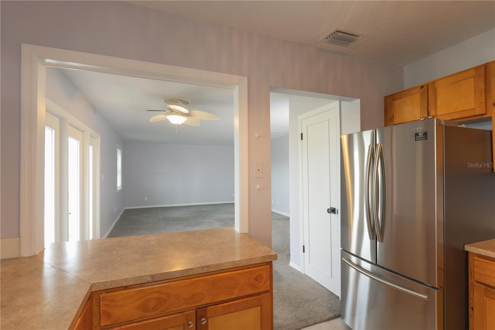 123 Seahorse Dr SE #D photo 3