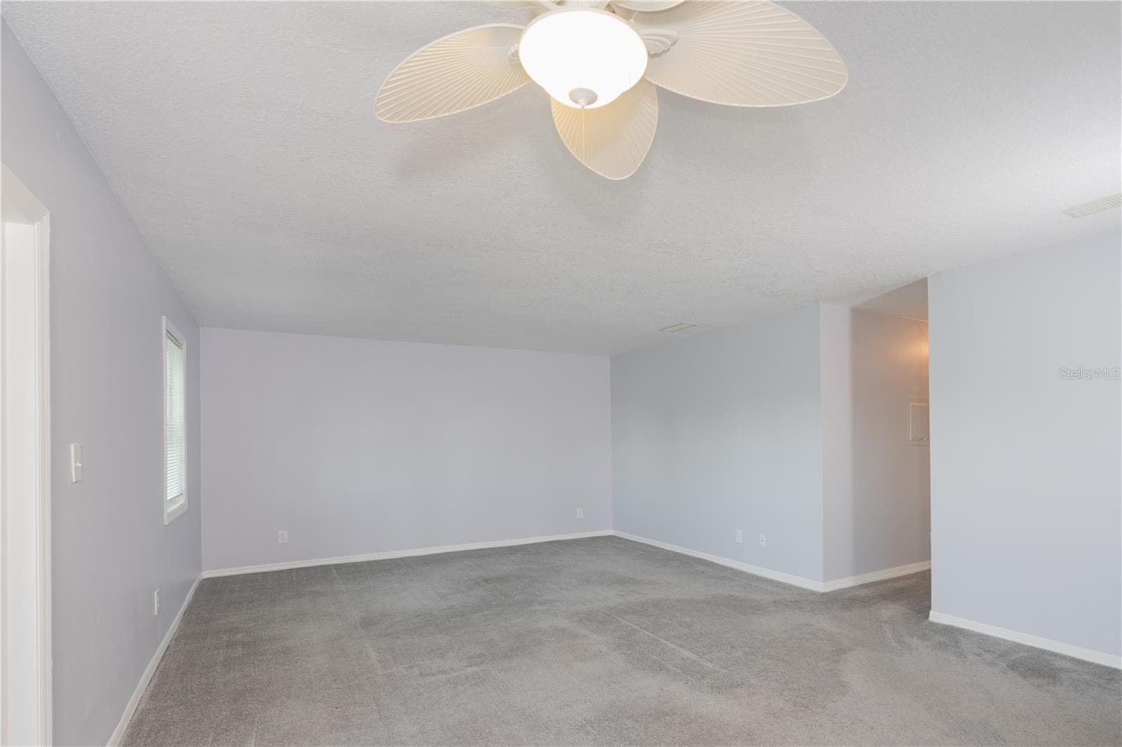 123 Seahorse Dr SE #D photo 5