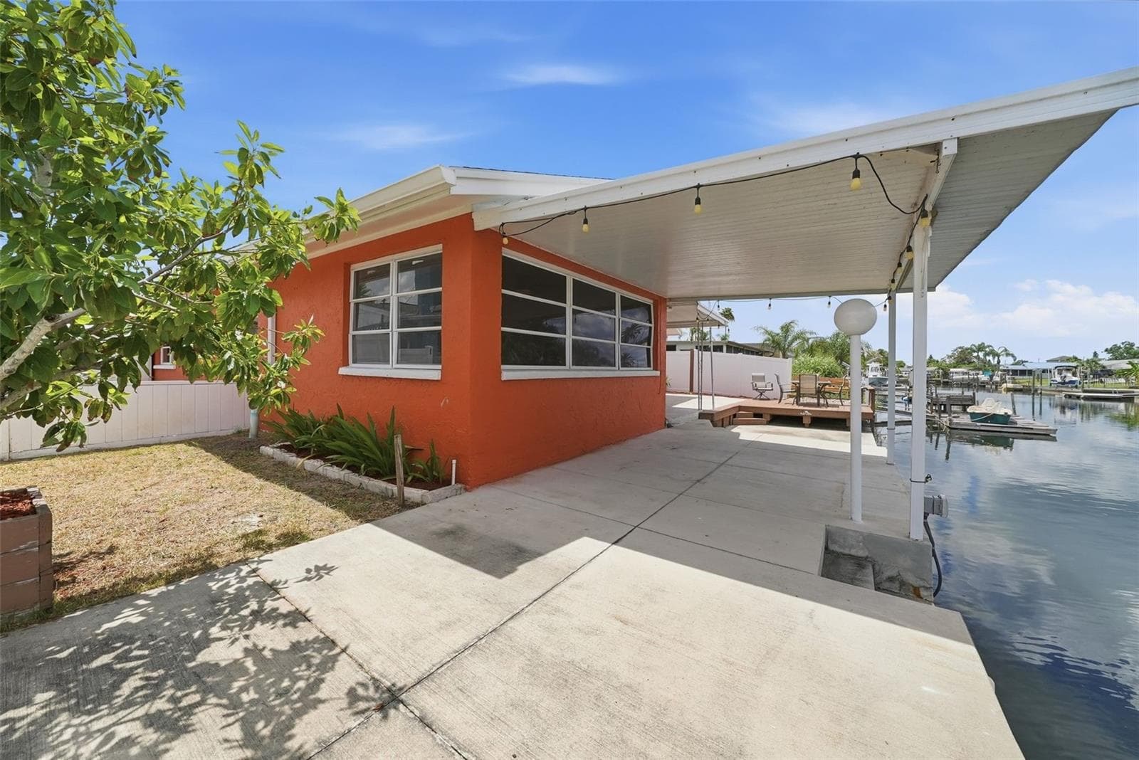 13815 Plumosa Ave photo 5