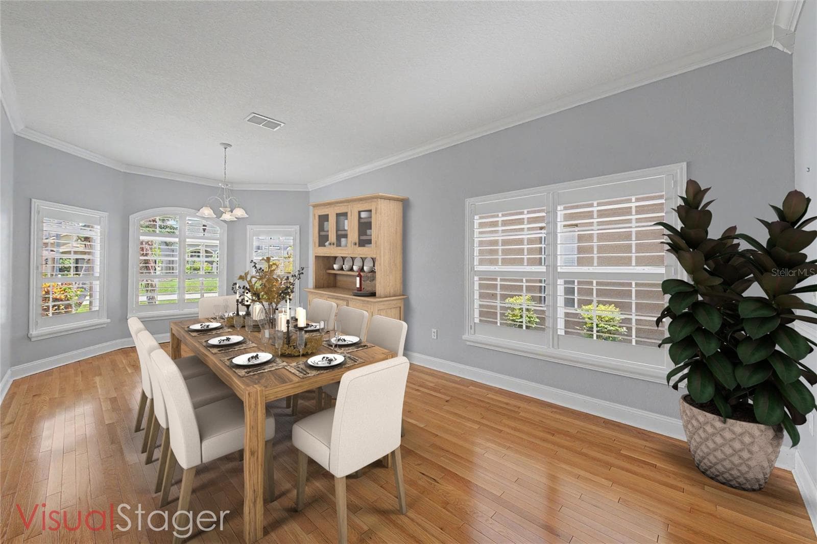 2811 Ravendale Ln photo 4