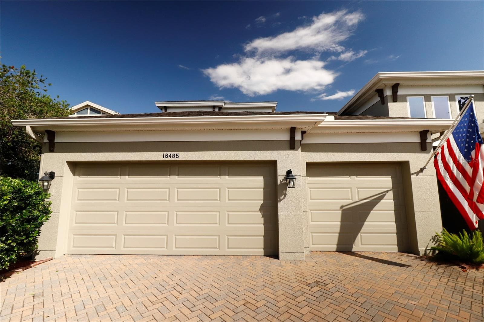16485 Courtyard Loop photo 2