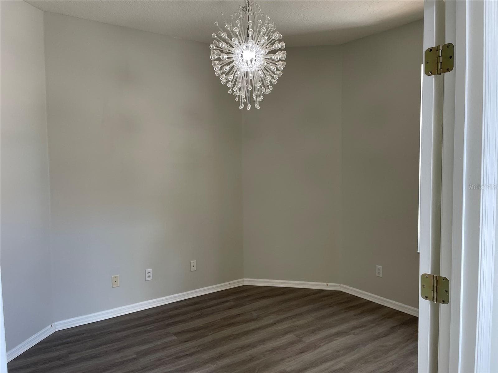 6119 Palomino Cir photo 3