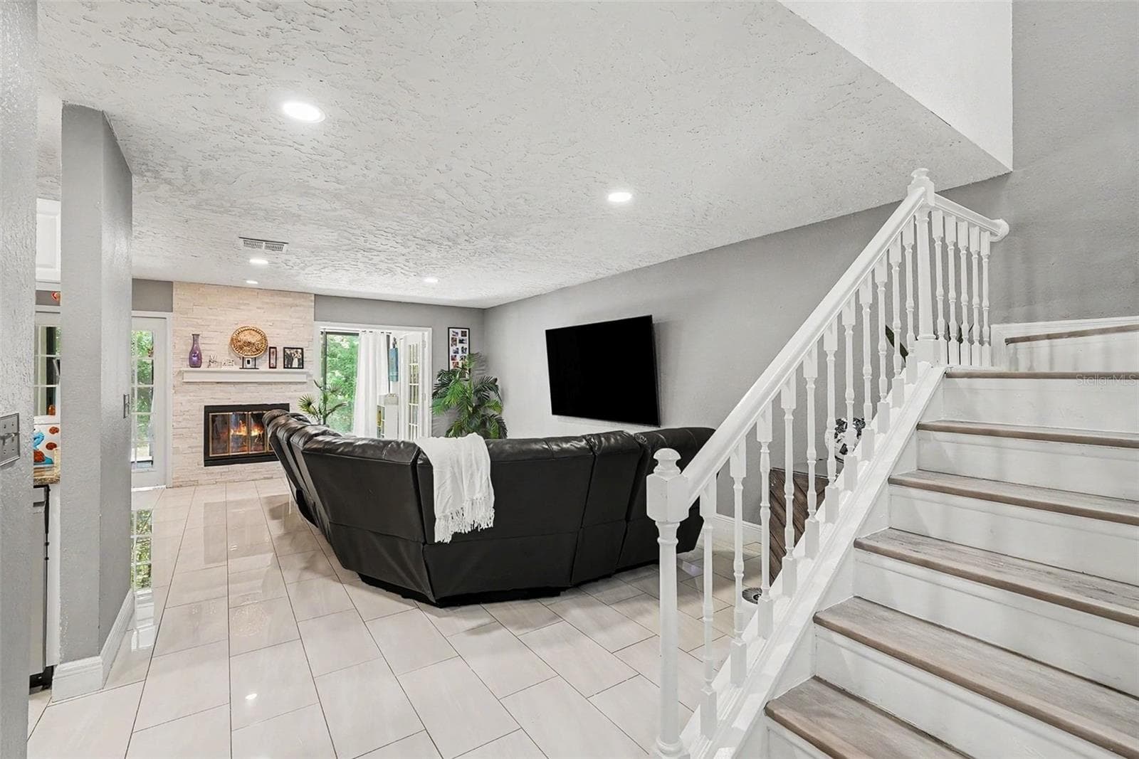 4107 Brentwood Park Cir photo 5