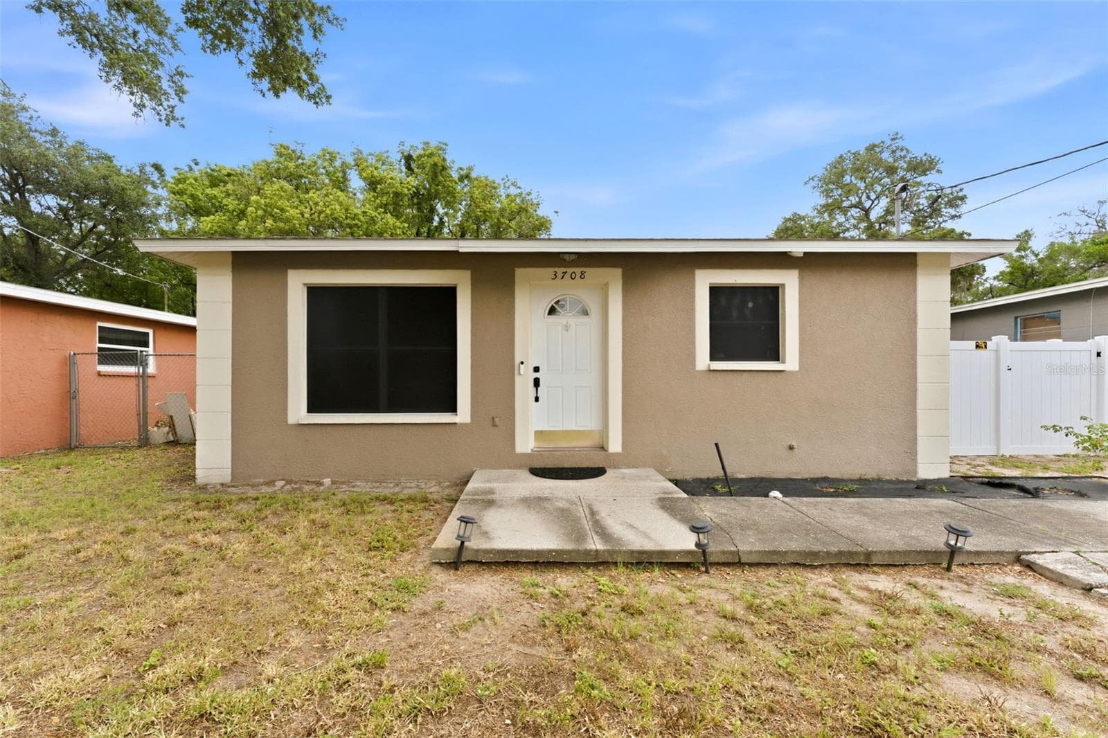 3708 E Idlewild Ave photo 4