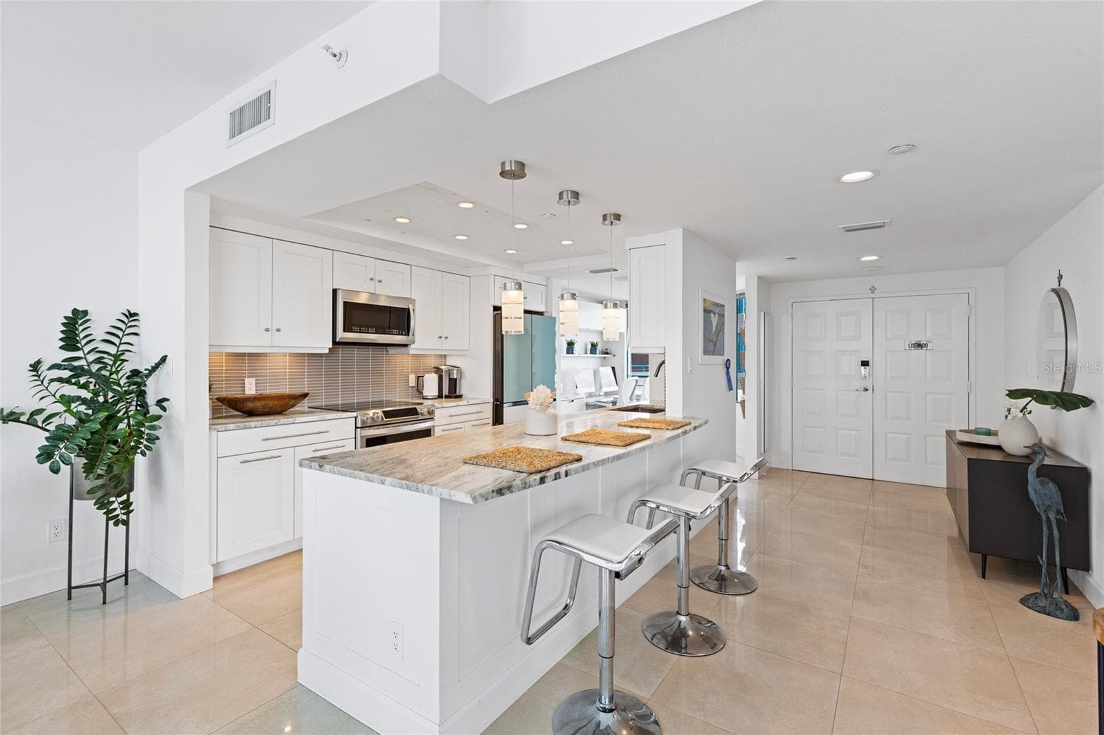 1520 Gulf Blvd #1807 photo 4