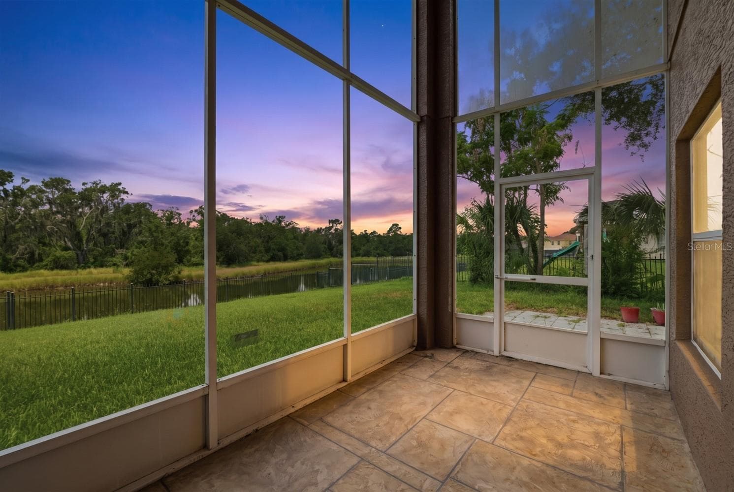 14722 Heronglen Dr photo 4