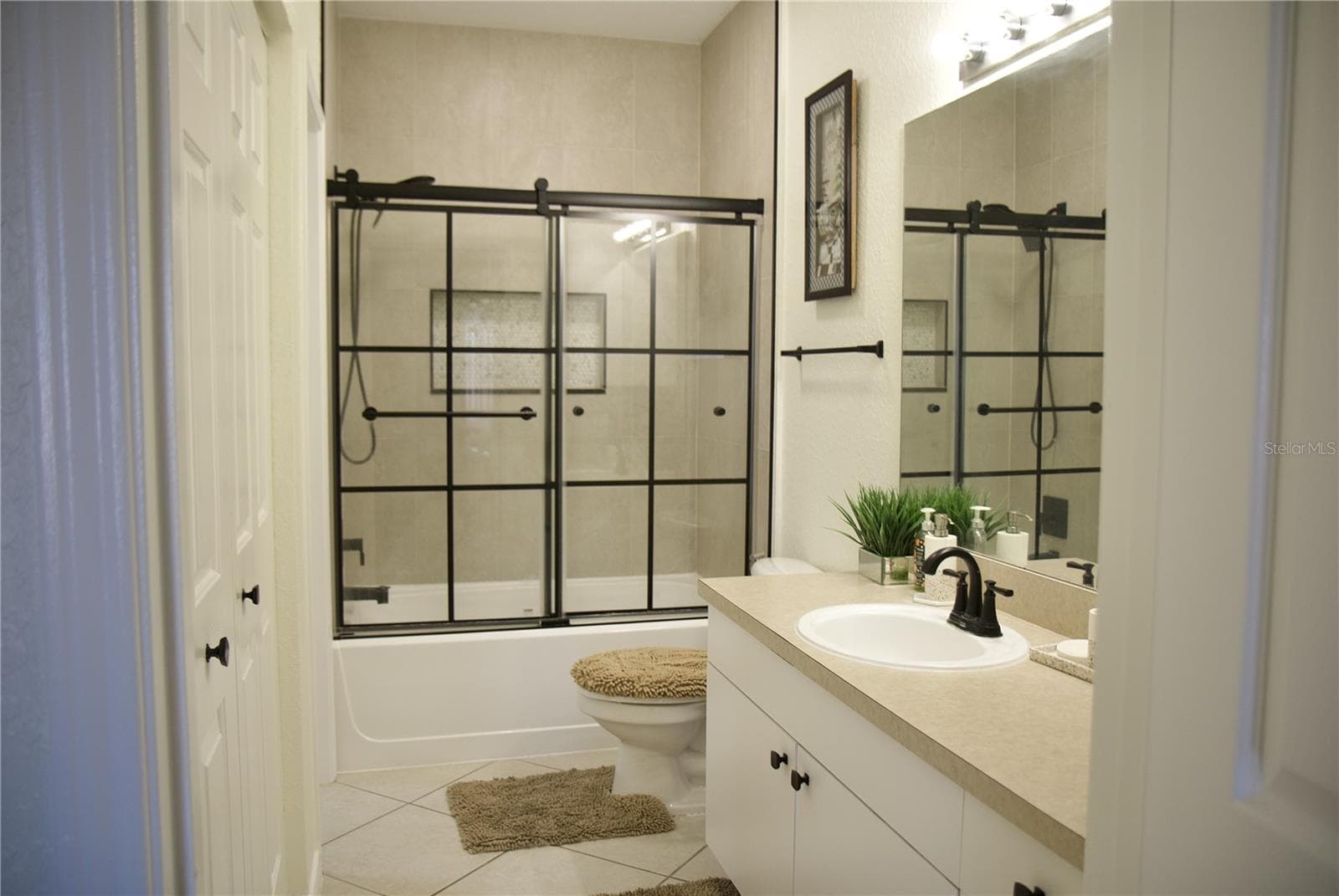 4323 Bayside Village Dr #306 photo 4