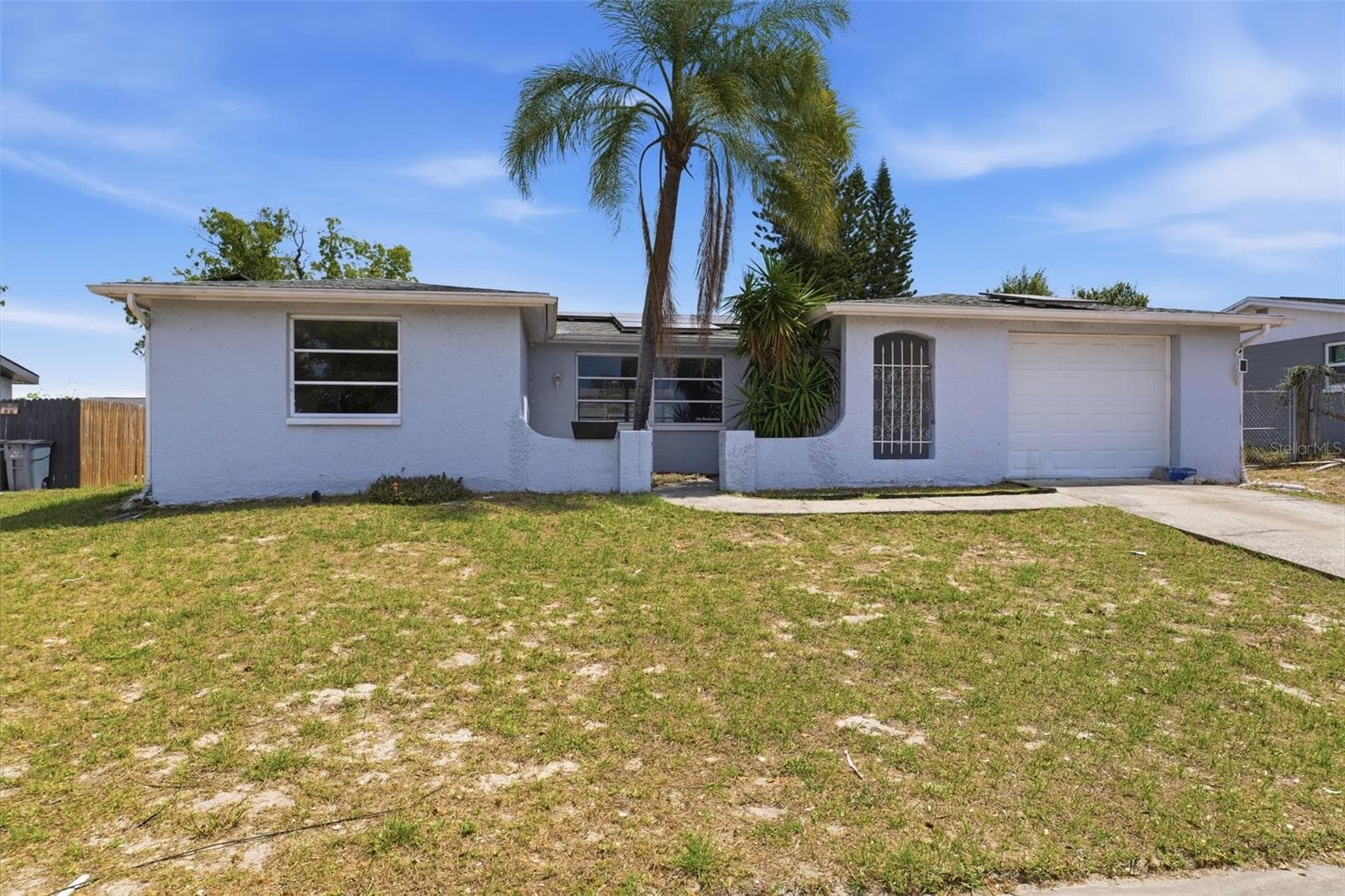 9720 Rainbow Ln photo 4