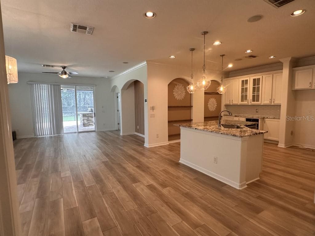 11107 Green Park Cir photo 5