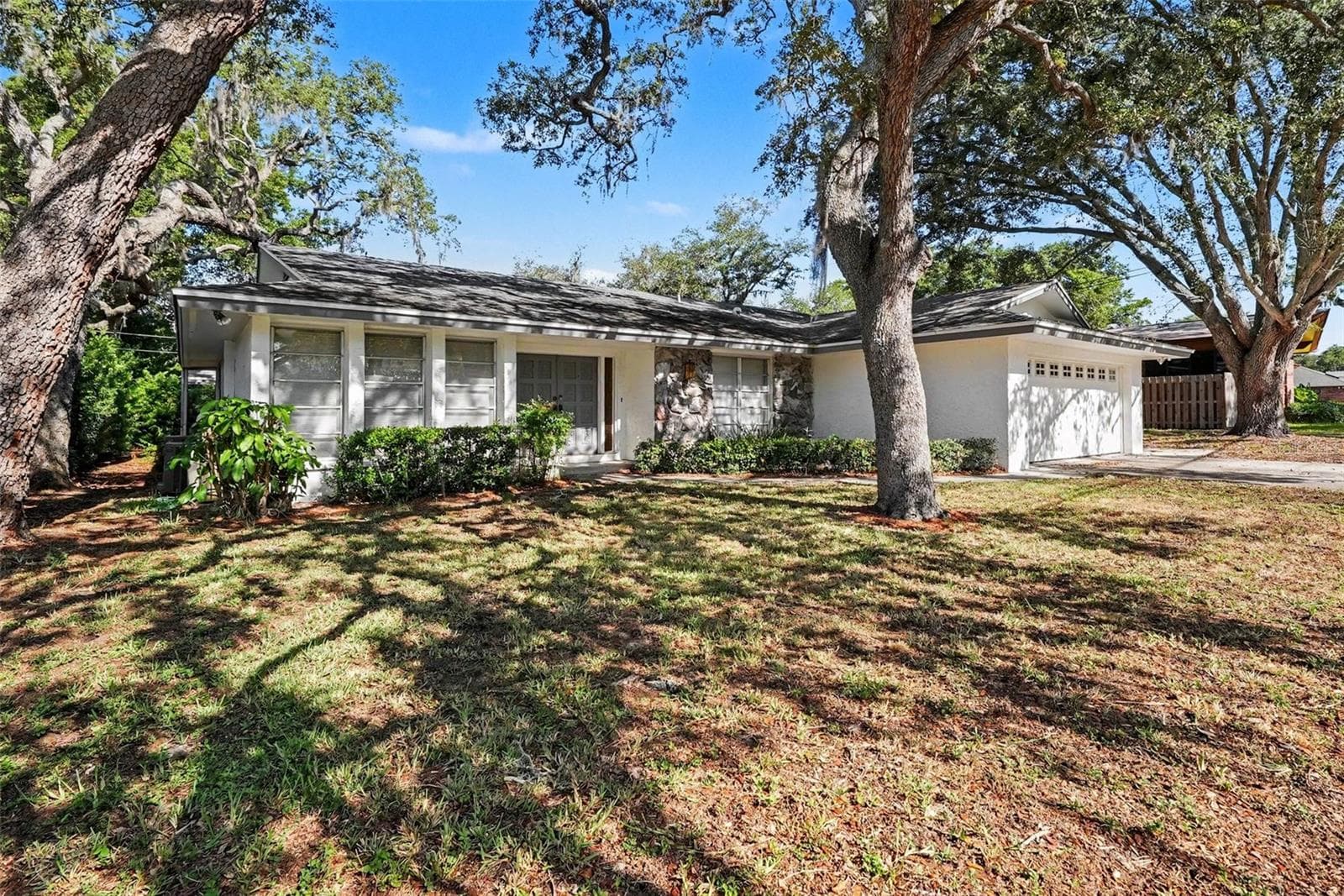 209 15th St photo 2