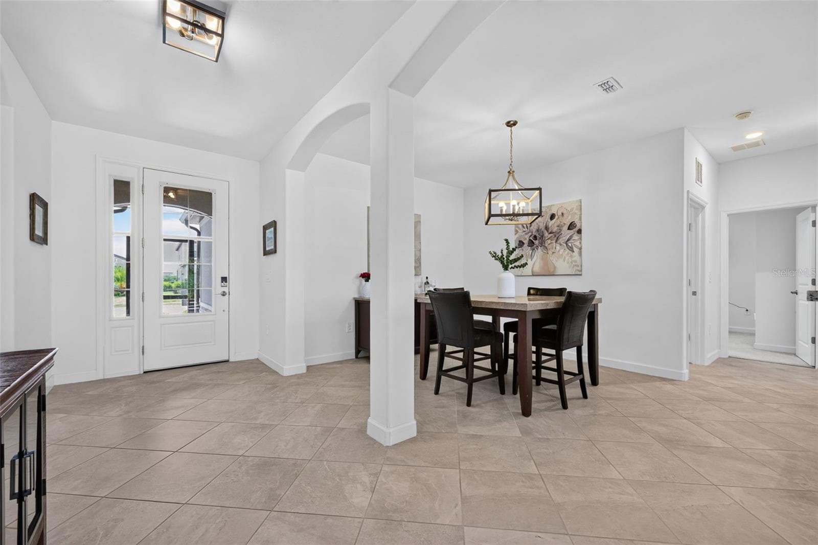 4881 Seafoam Trl photo 4