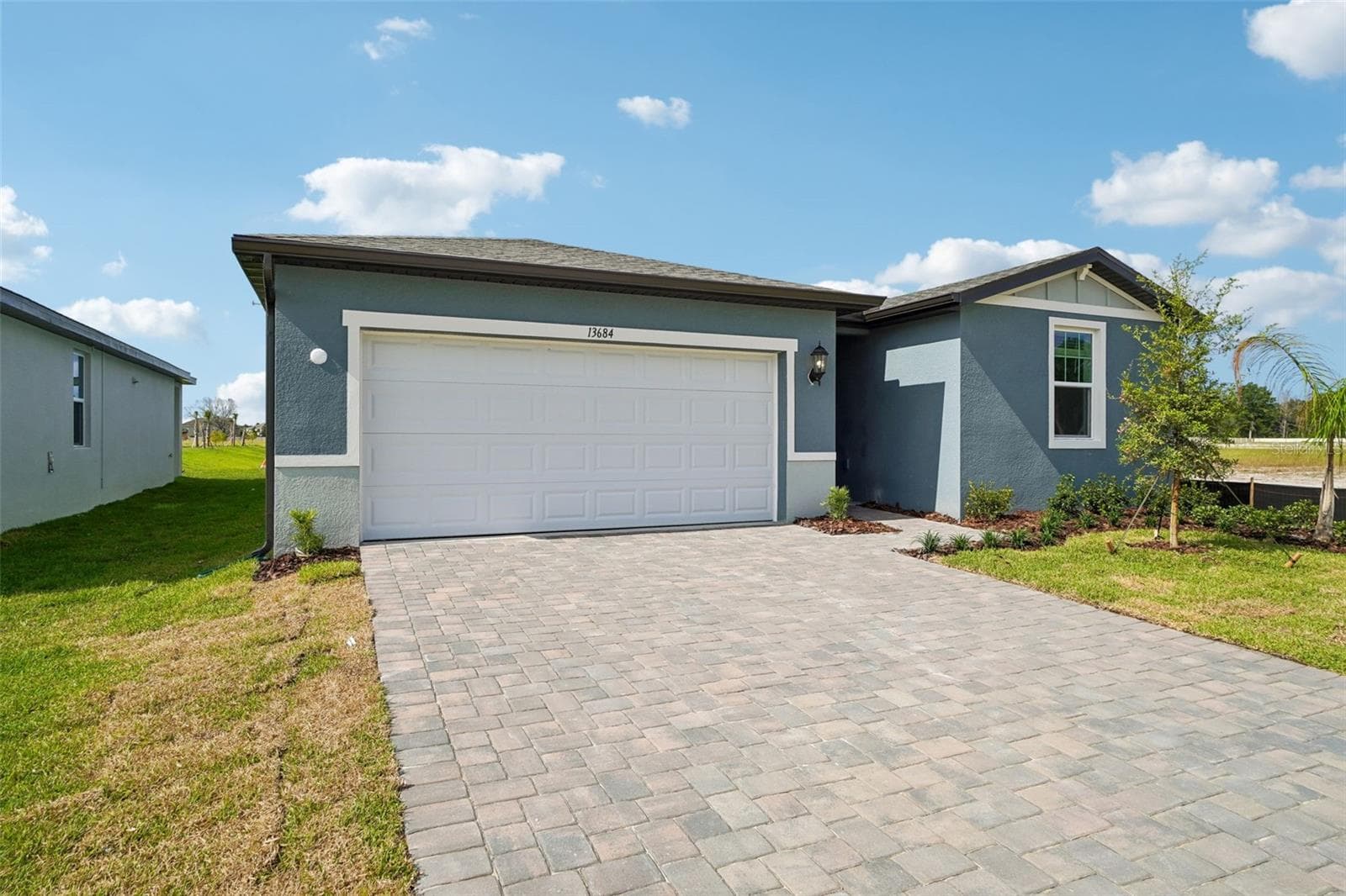 13684 Umber Forest St photo 3