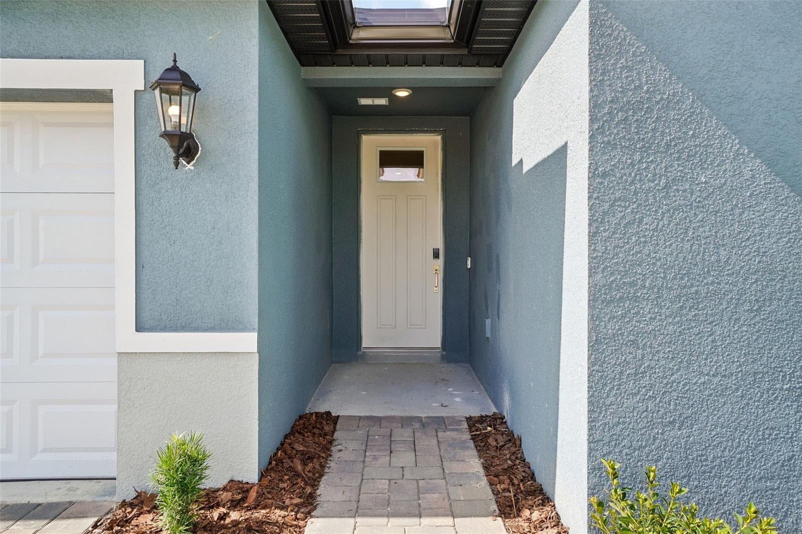 13684 Umber Forest St photo 4