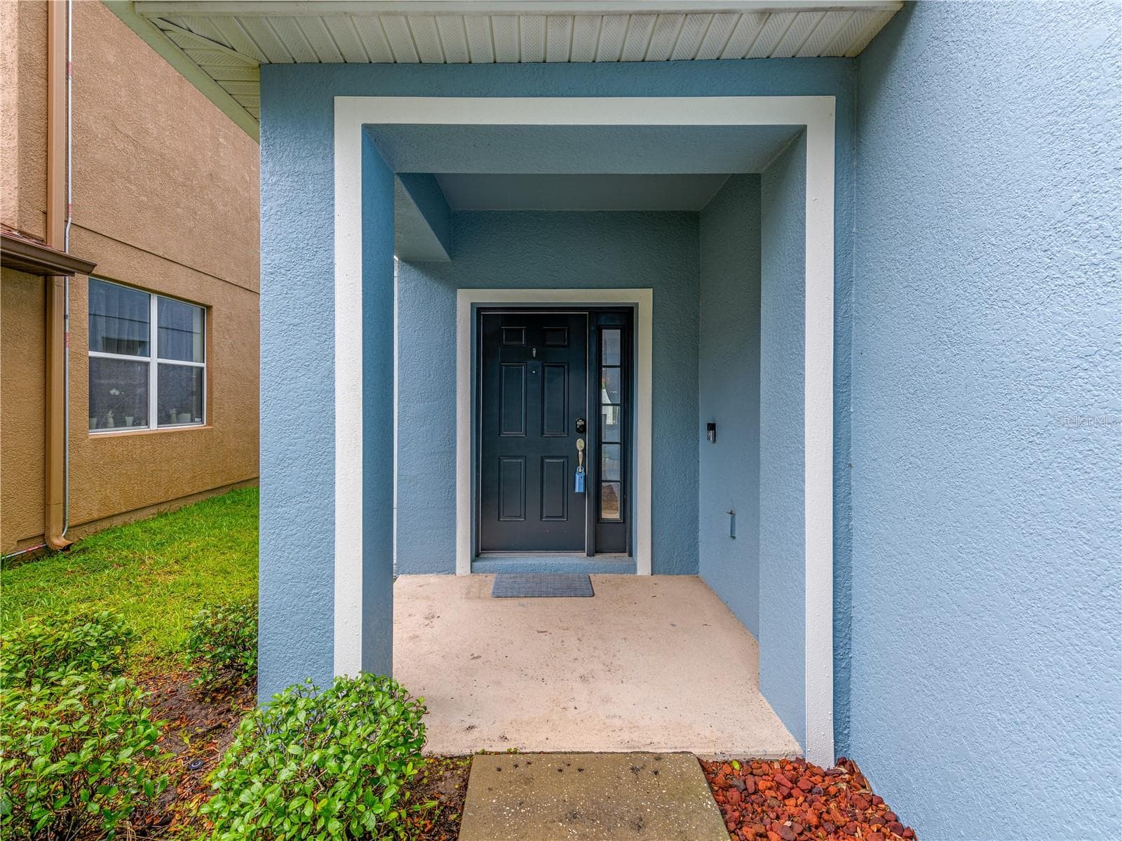 12833 Geneva Glade Dr photo 3