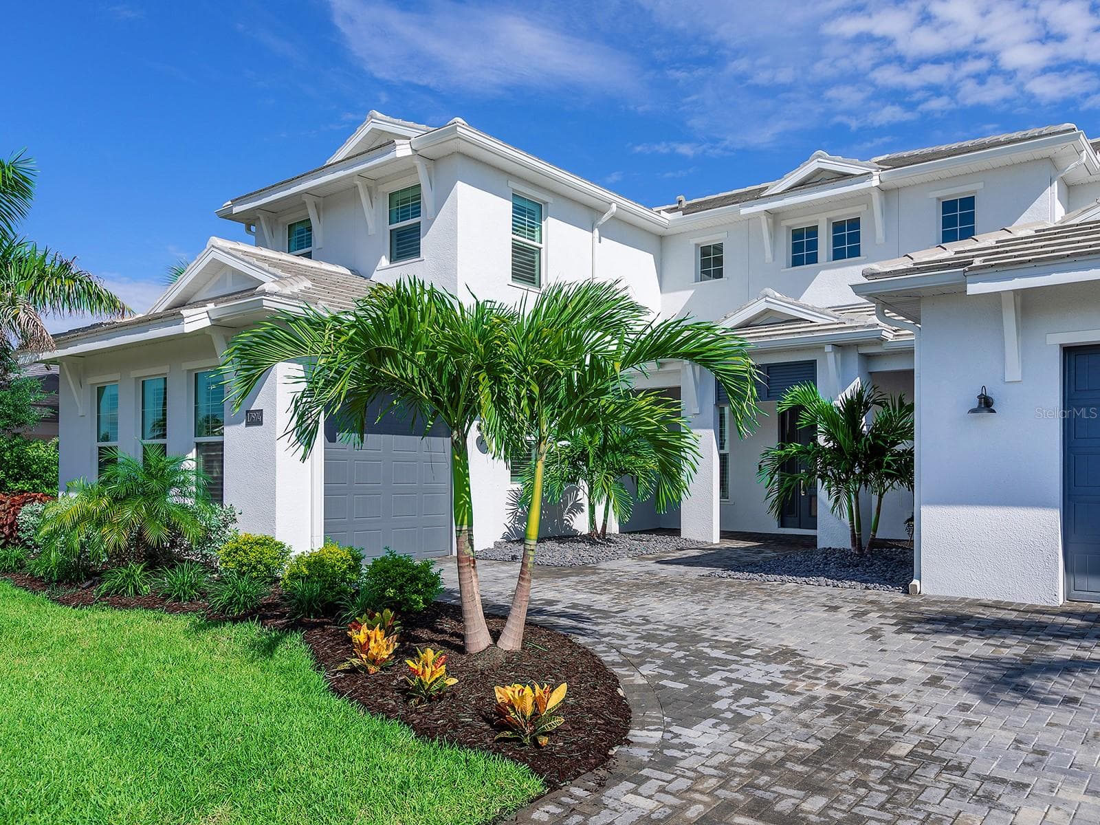 17974 Palmiste Dr photo 3
