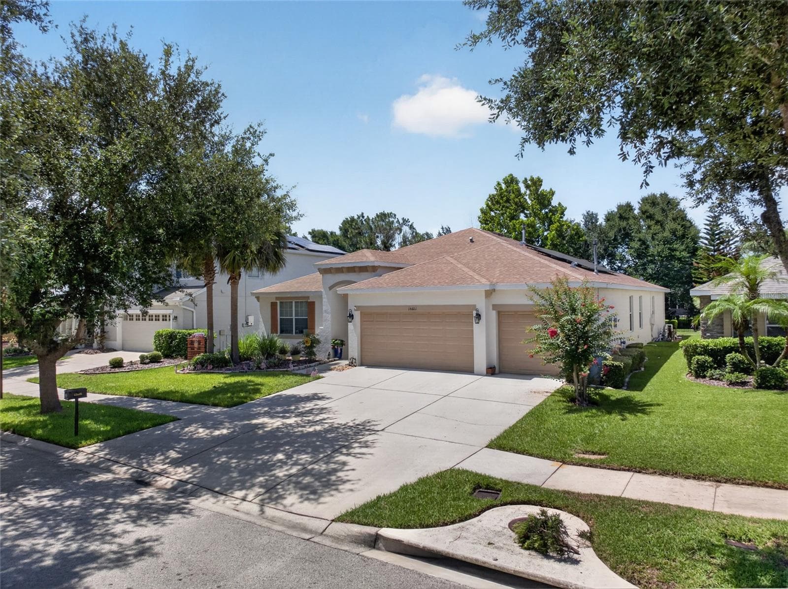 15601 Starling Water Dr photo 3