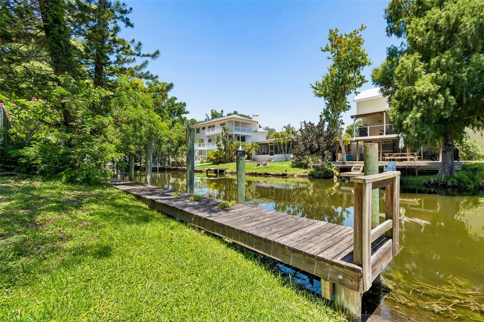 3141 N Canal Dr photo 4