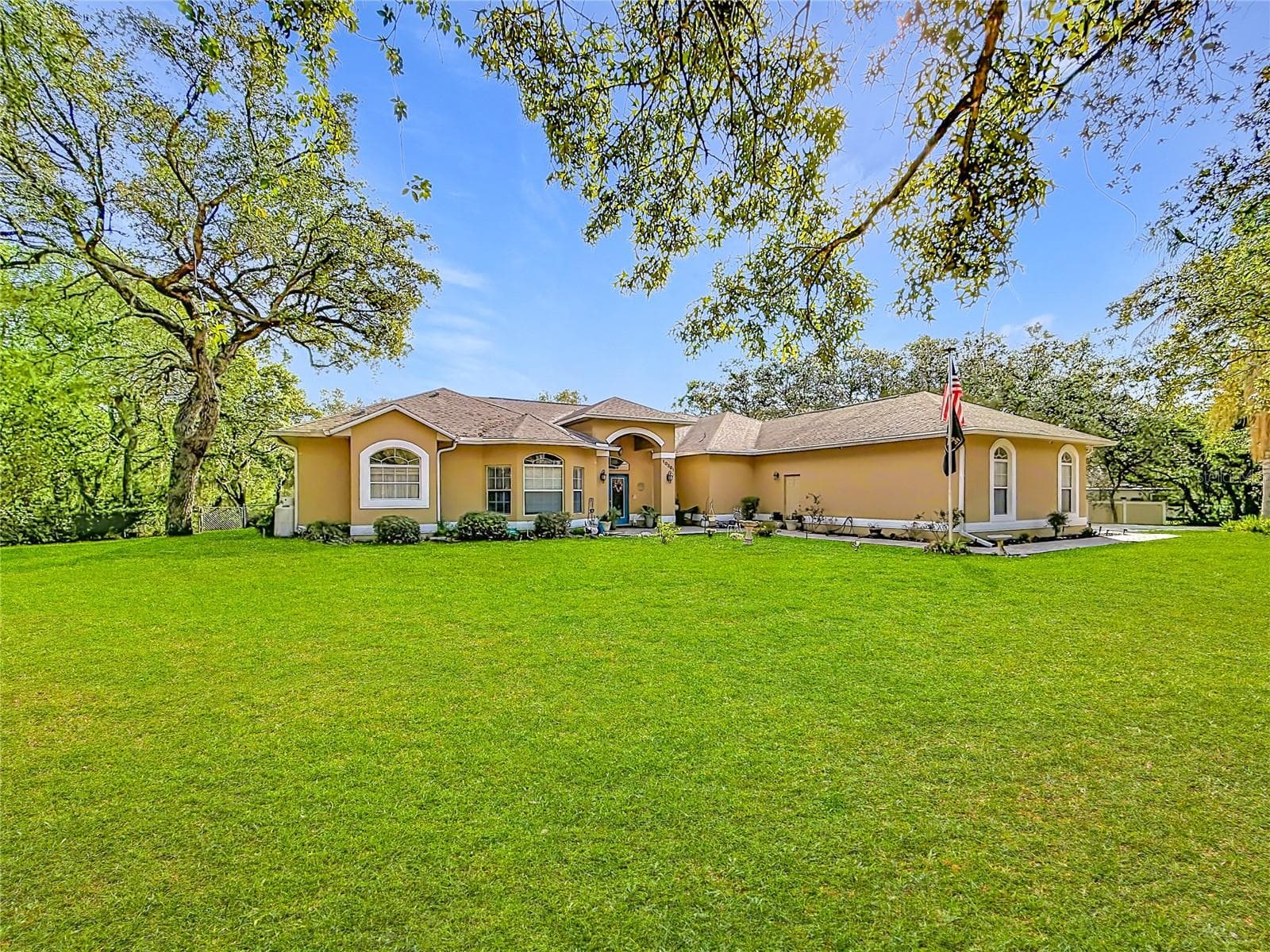 10301 Fox Sparrow Ave photo 2