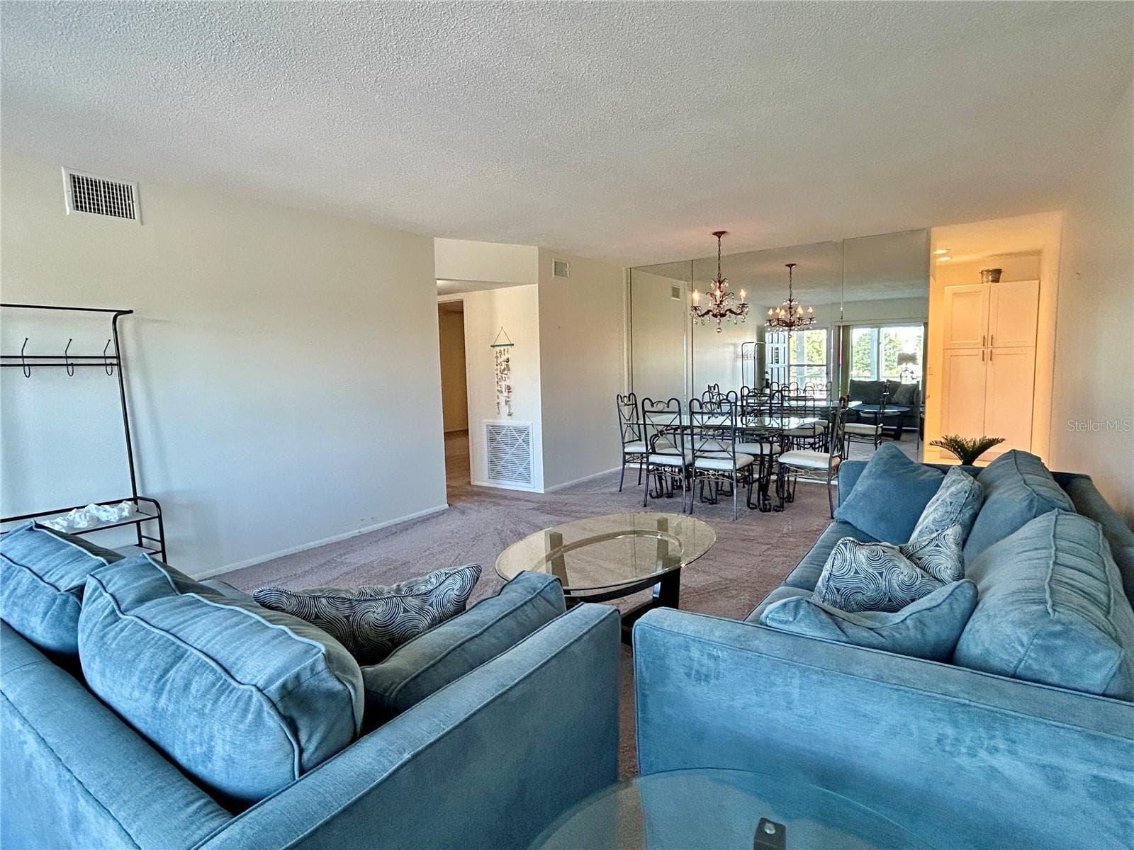 2070 World Parkway Blvd #36 photo 5