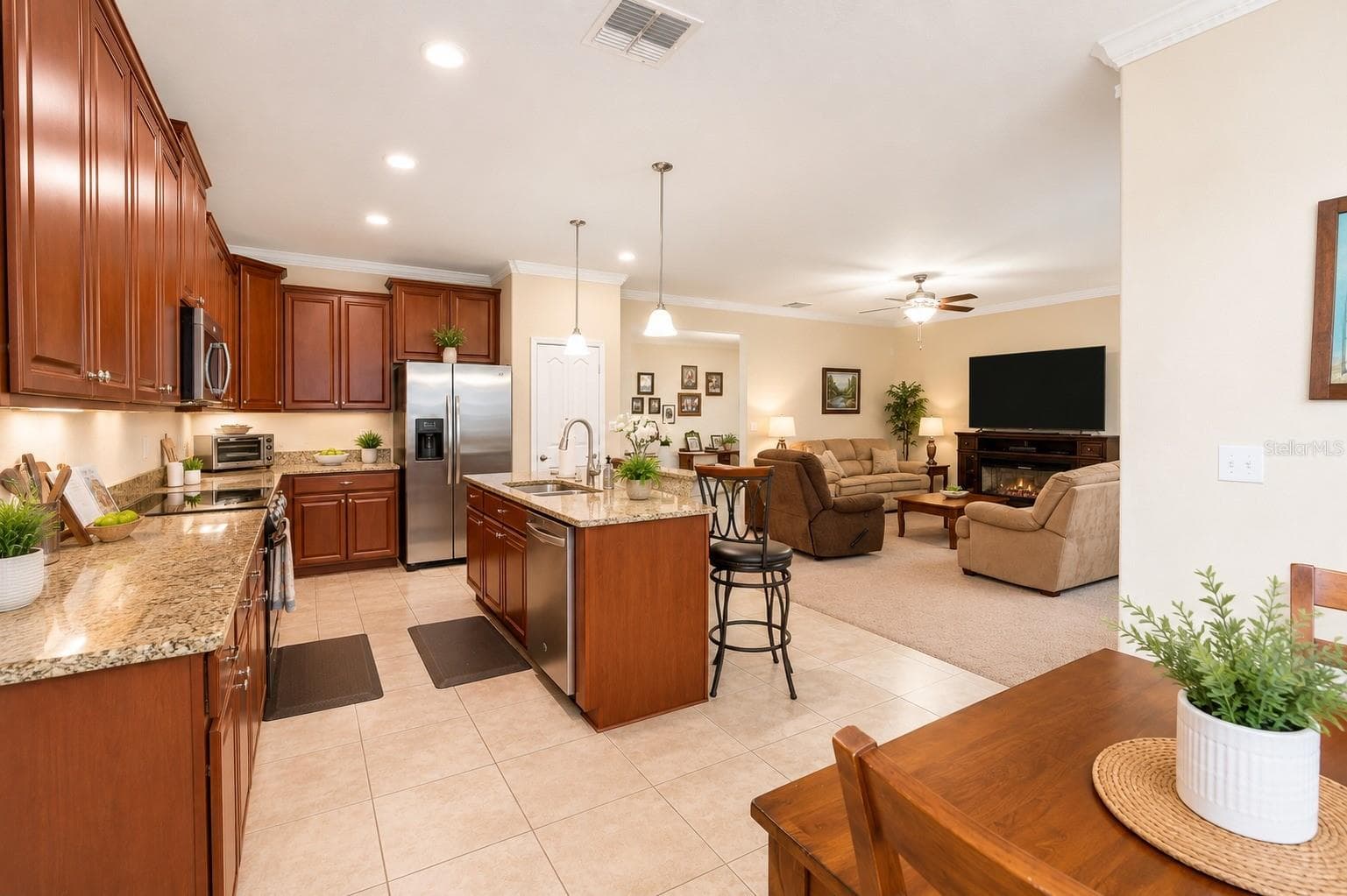 13842 Bee Tree CT photo 4