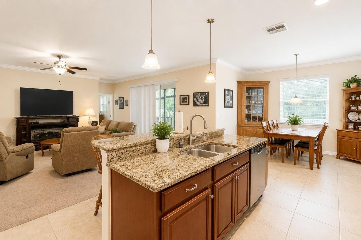 13842 Bee Tree CT photo 5