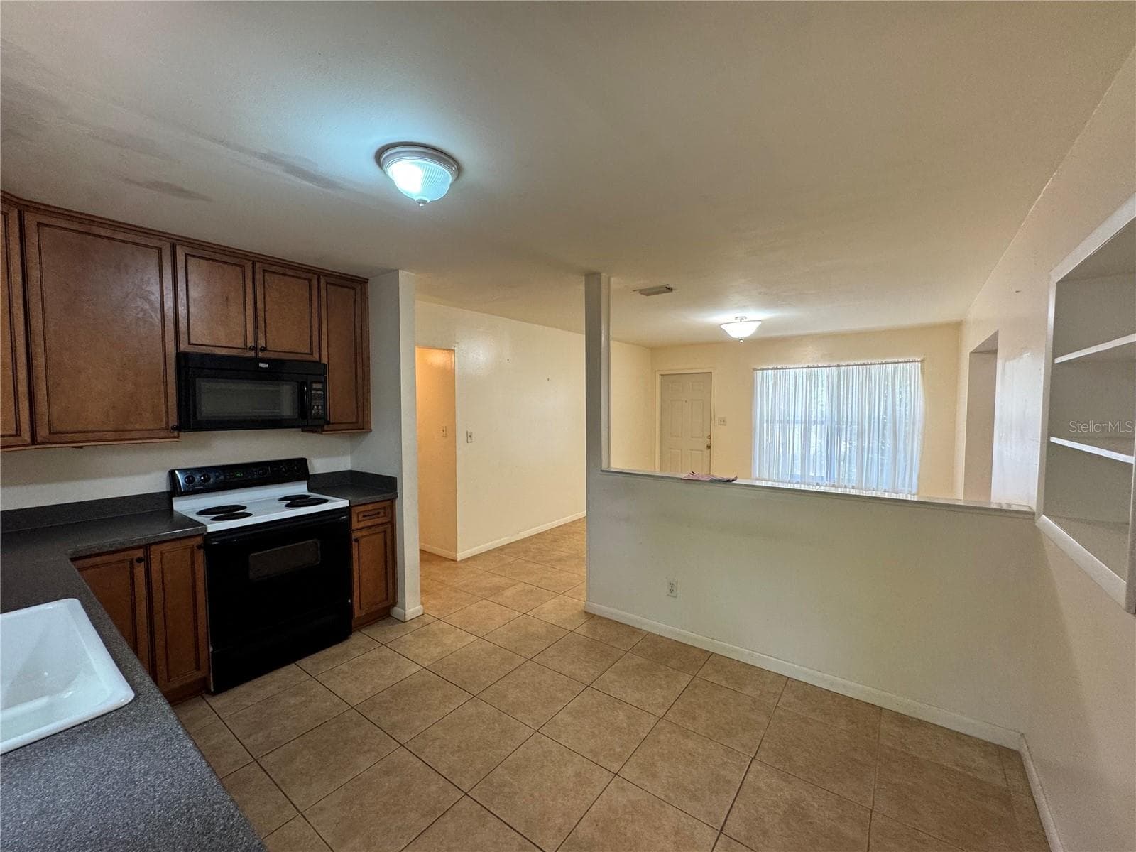 3608 W Leila Ave photo 4