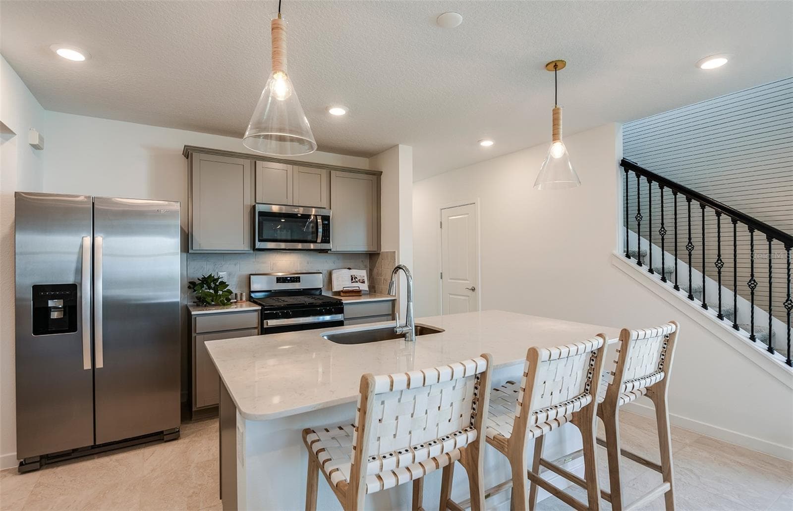 3705 Hornbeam Rd photo 4