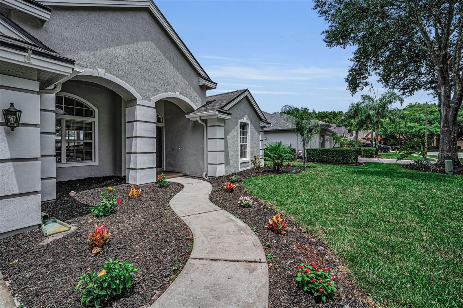 4084 Ligustrum Dr photo 4