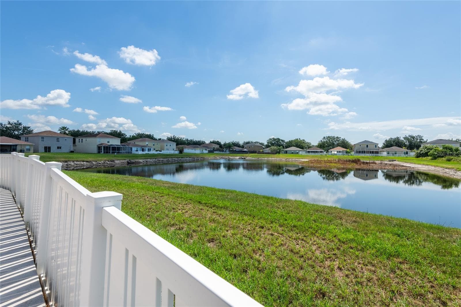 10907 Golden Silence Dr photo 4