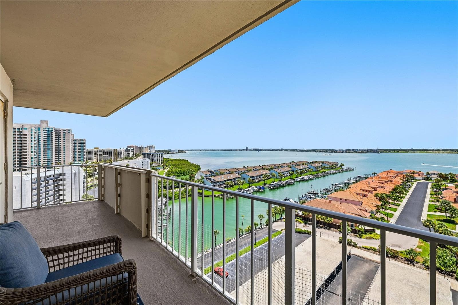 1621 Gulf Blvd #1408 photo 4