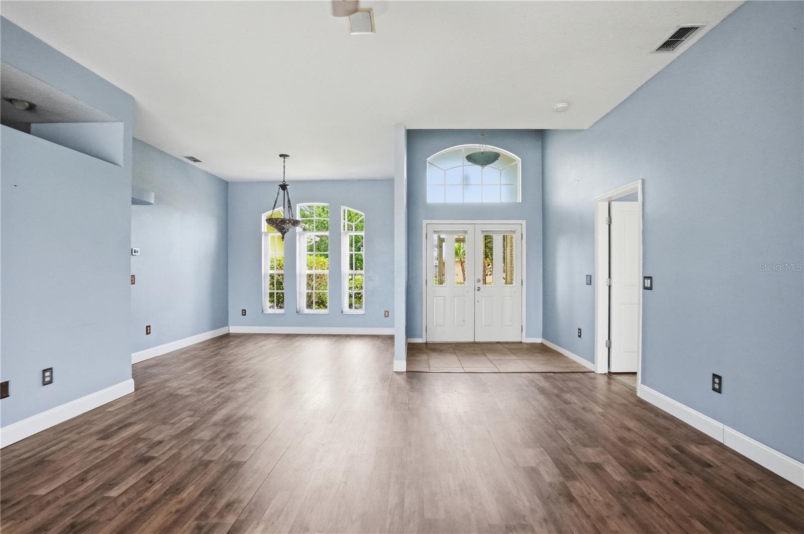 18131 Rivard Blvd photo 5