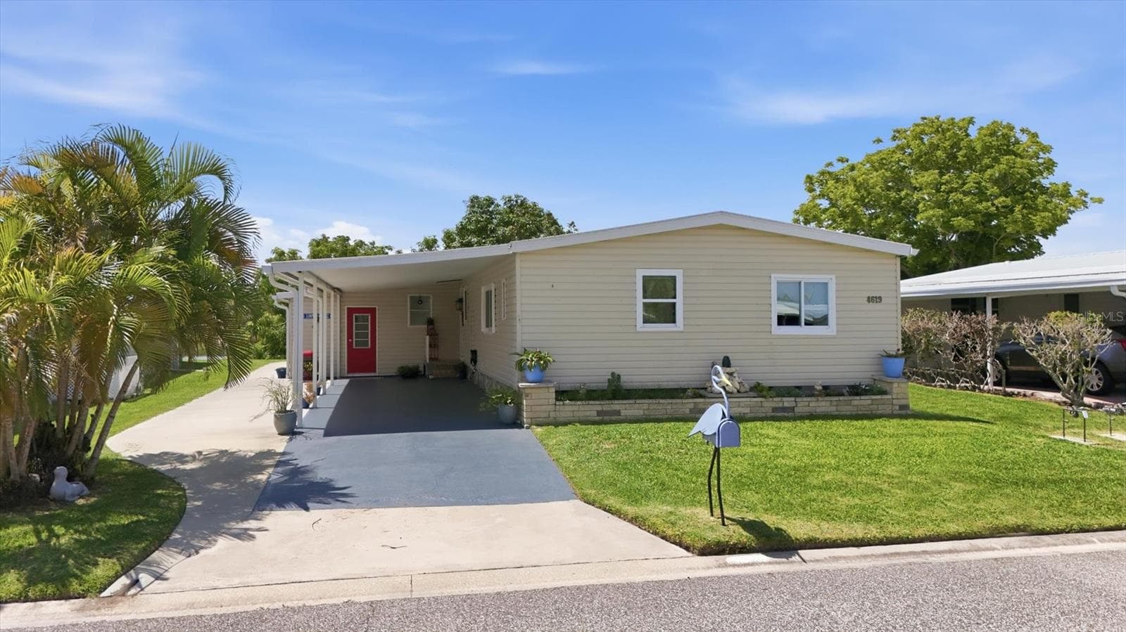 4619 15th Street CT E photo 2